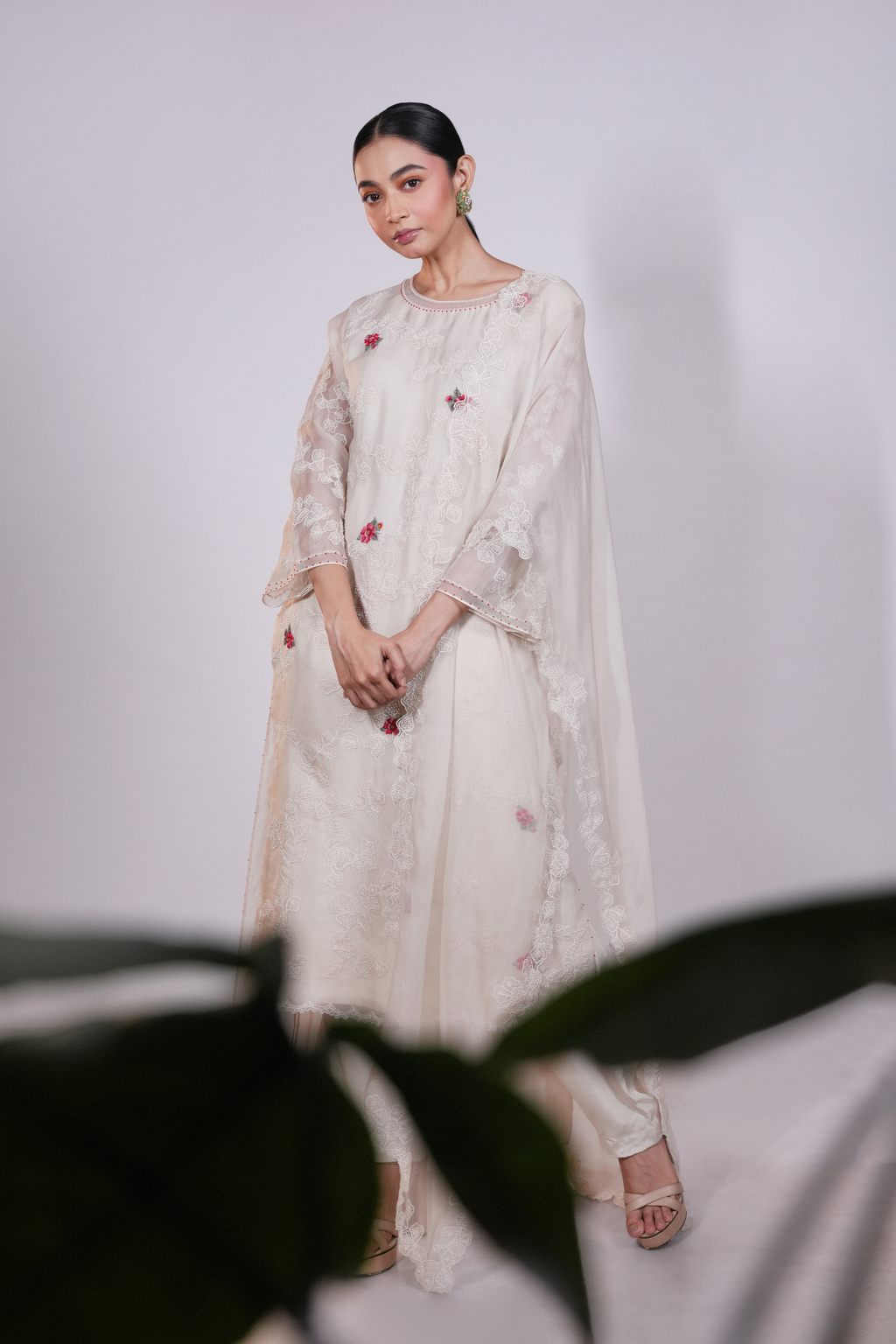 White Back Kali Kurta