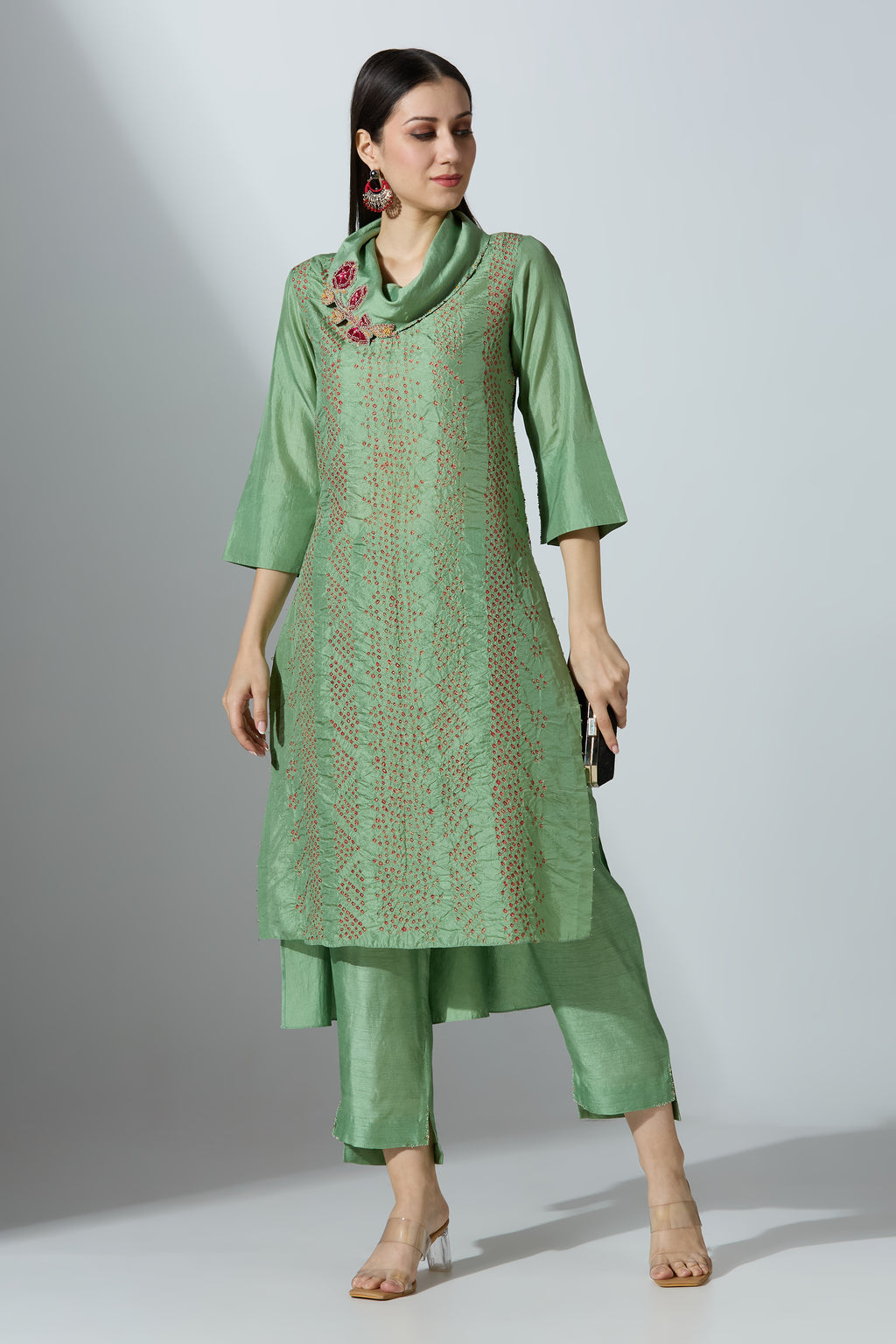 Green Bandhej Cowl Kurta Set With Pant