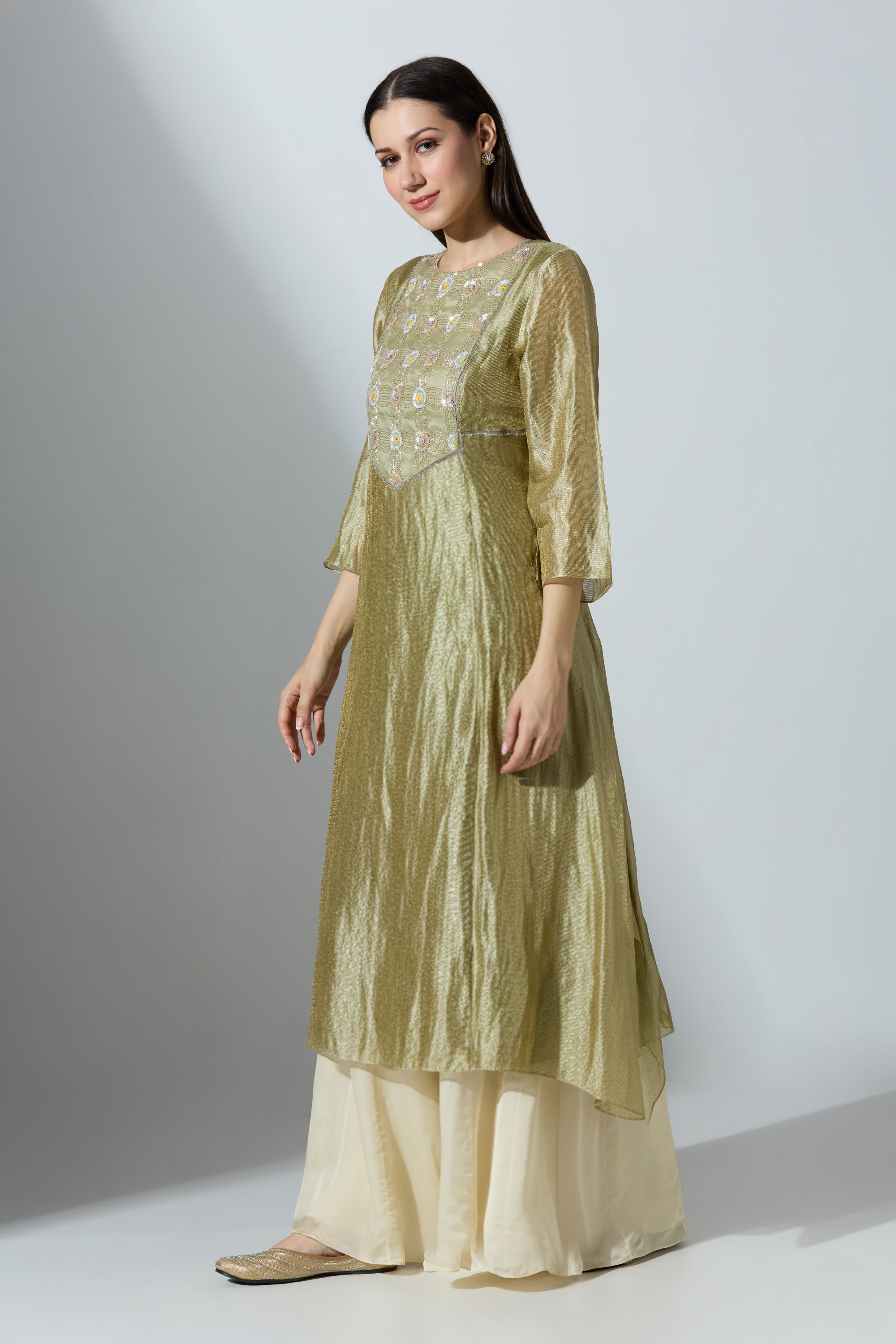 Green YokeCut Fan Tissue Kurta